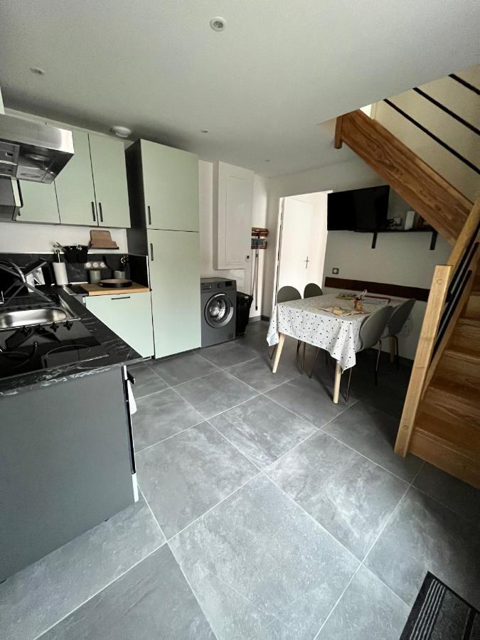 Bed and Breakfast Les Bobos A La Ferme La Madelaine-sous-Montreuil Exterior foto