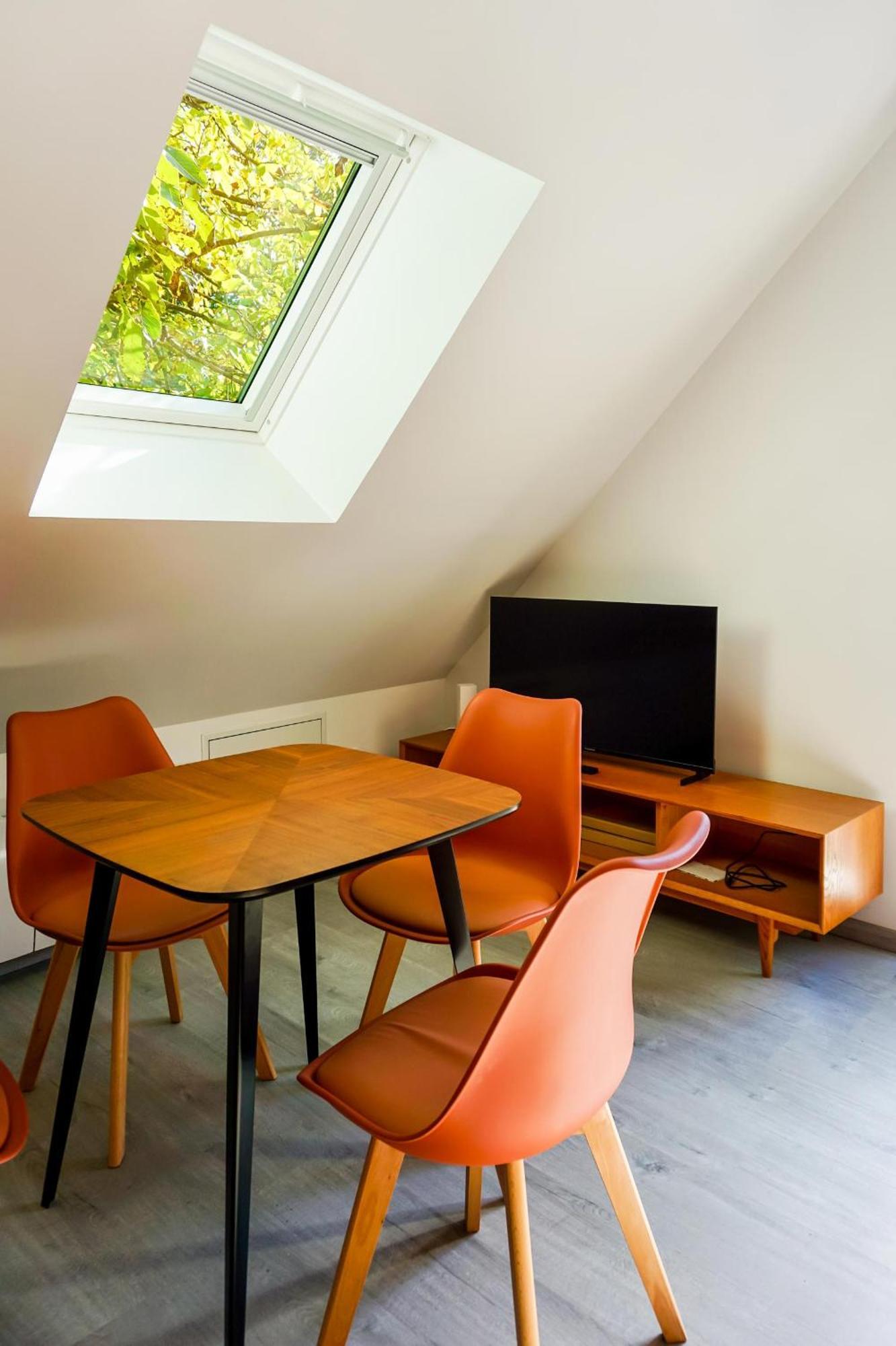 Bed and Breakfast Les Bobos A La Ferme La Madelaine-sous-Montreuil Exterior foto